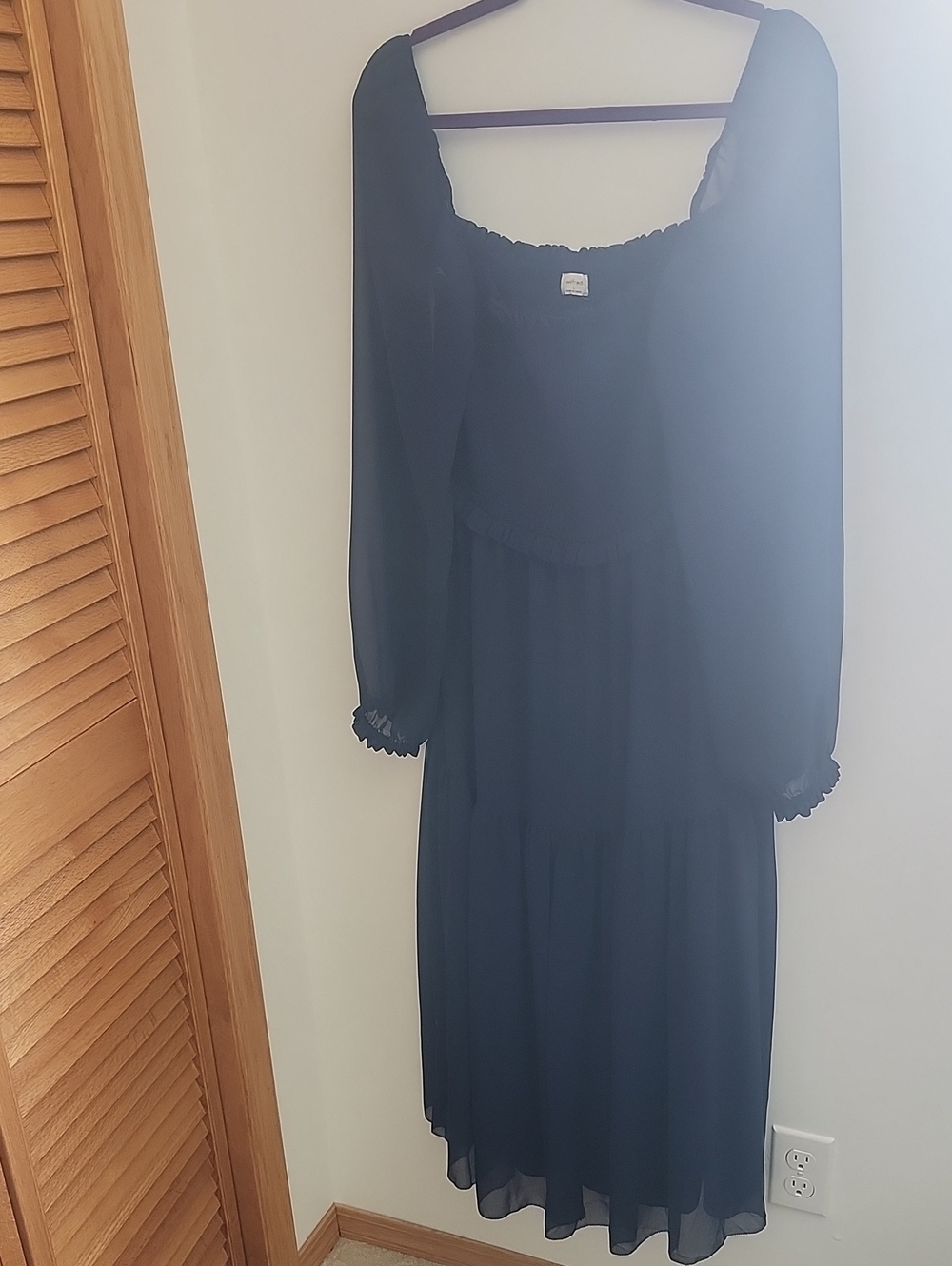 Navy Long Sleeve Square Neck Midi Dress